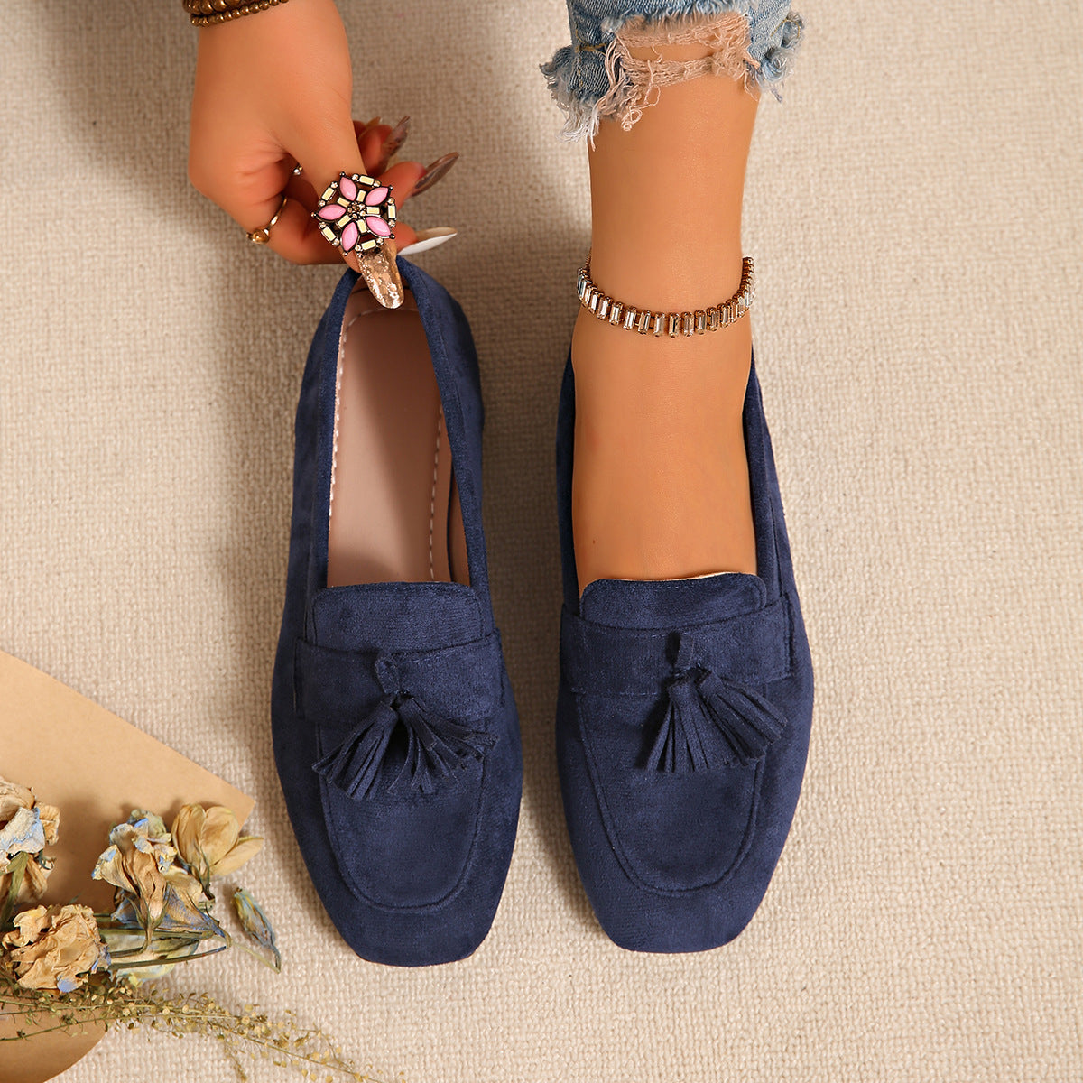 Suede Loafers – Elegant Casual Style